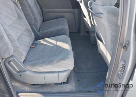 2002 Honda Odyssey Ex z USA, uszkodzony, nr VIN 5FNRL18622B025130